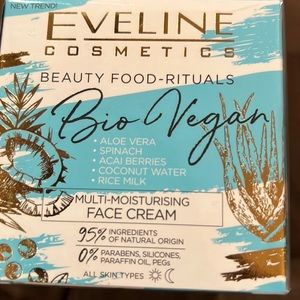 Eveline multi moisturizing face cream